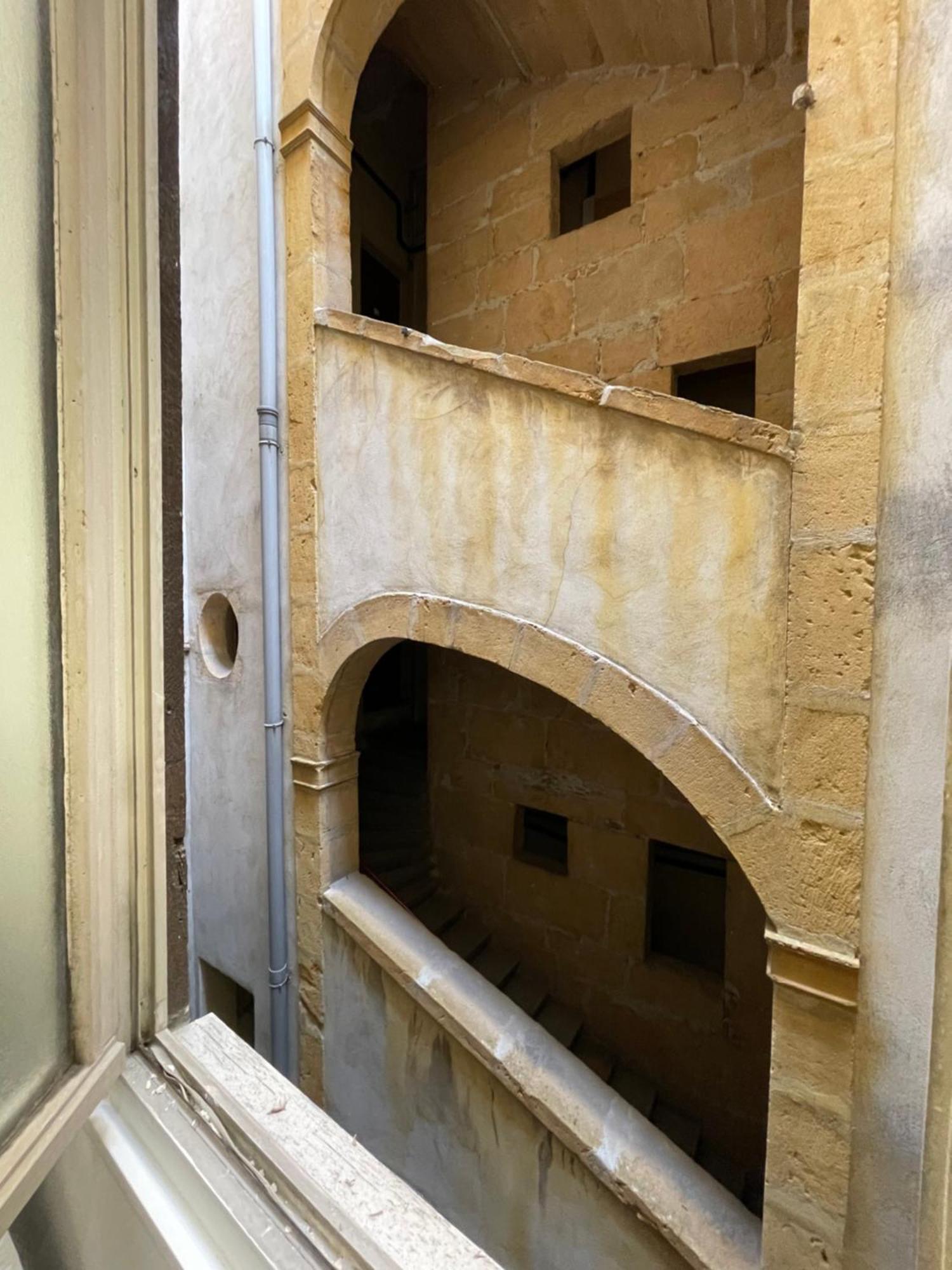 Les Balcons De Guignol Apartment Lyon Bagian luar foto